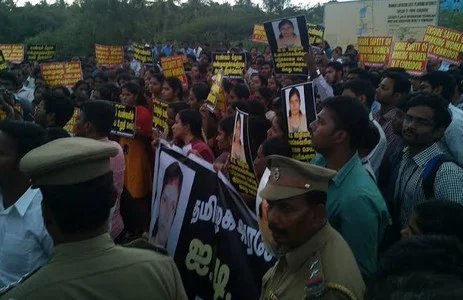 உமா மகேஸ்வரி கொலை: ஐ.டி. துறையினர் சென்னையில் ஆர்ப்பாட்டம்!