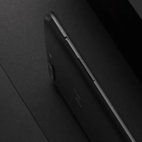 ஒன்ப்ளஸ் 5... டிசைன் தாண்டி வசதிகளிலும் ஐபோனை மிஞ்சுகிறதா? #MobilePreview