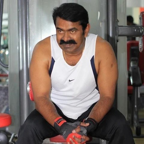 ``அடுத்து திரைக்காவியம் உறவுகளே..!" சினிமாவில் சீமான்