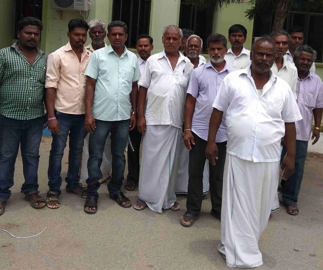 பயிர்களுக்குத் தண்ணீர் இல்லாமல் தவிக்கும் பெலவர்த்தி கிராம மக்கள்..!