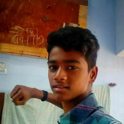 ஜல்லிக்கட்டுப் போராட்டத்தில் உயிரிழந்த யோகேஸ்வரன் குடும்பத்துக்கு வீடு கட்டிக் கொடுத்த நடிகர் லாரன்ஸ்