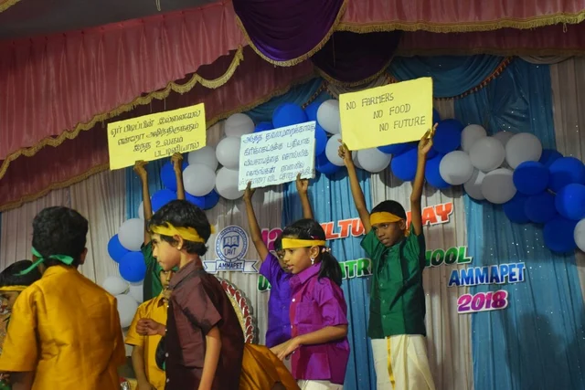`மன்னா, மீத்தேன் திட்டத்துக்கு அனுமதி கொடுக்காதீங்க' - அனைவரையும் கவர்ந்த குழந்தைகளின் நாடகம்