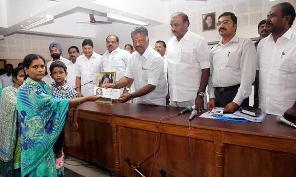 கடலூர் கற்றுத்தராத பாடம்