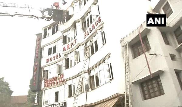 ‘டெல்லிக்கு அறுவைசிகிச்சை தேவைப்படுகிறது’ - அரவிந்த் கெஜ்ரிவாலை விமர்சித்த கவுதம் கம்பீர்!