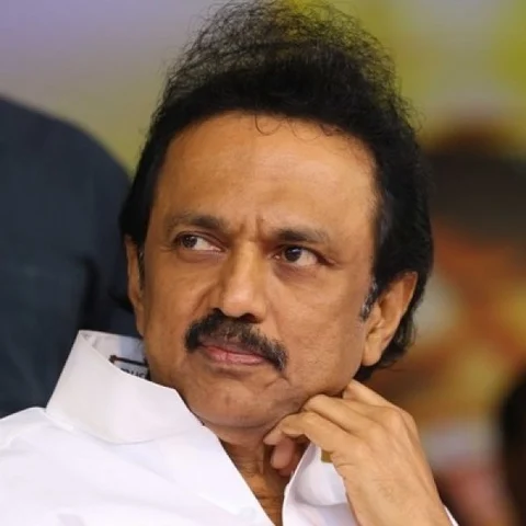 'குளம் தூர் வாரும் பணியில் ஊழல் நடக்கிறது' - ஸ்டாலின் 'பகீர்' குற்றச்சாட்டு