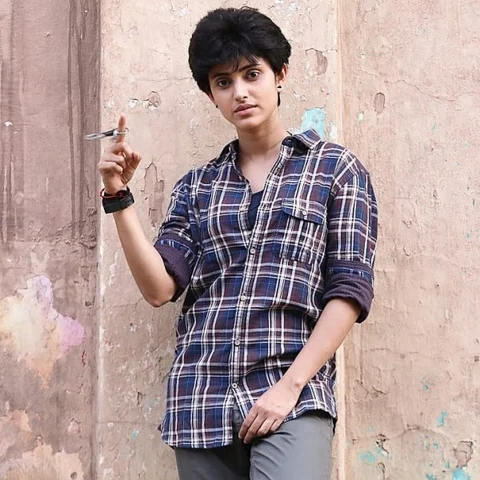 `` என் ஹேர் ஸ்டைல் ரியலான்னு எல்லோரும் கேட்கிறாங்க! ஆனால்... - ரகசியத்தை உடைத்த `சத்யா' ஆயிஷா