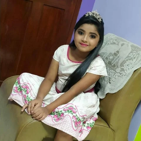 `நெகட்டீவ் ரோல் பண்றவங்களை மக்களுக்குப் புடிக்காதுனு நினைச்சேன்!' - `மெளனராகம்' பேபி ஷெரின்