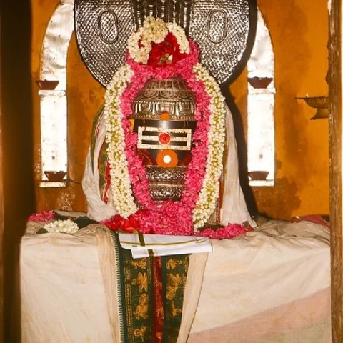 ராமர் வழிபட்ட மல்லிகார்ஜுனேஸ்வரர்! - தனித்துவமான தருமபுரி கோட்டைக் கோயில்