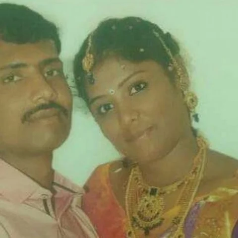 ``நாட்டுக்காக உயிர் போறதுக்கு இது வயசு இல்லையே!''- விம்மிய சுப்பிரமணியன் மனைவி