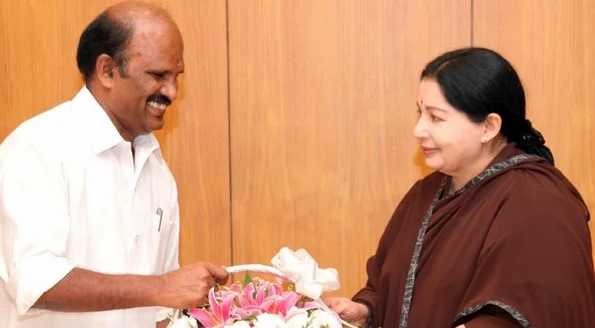 கார்டனை சமரசம் செய்தாரா தம்பிதுரை? -பழனியப்பனுக்கு சீட் கொடுத்த மர்மம்