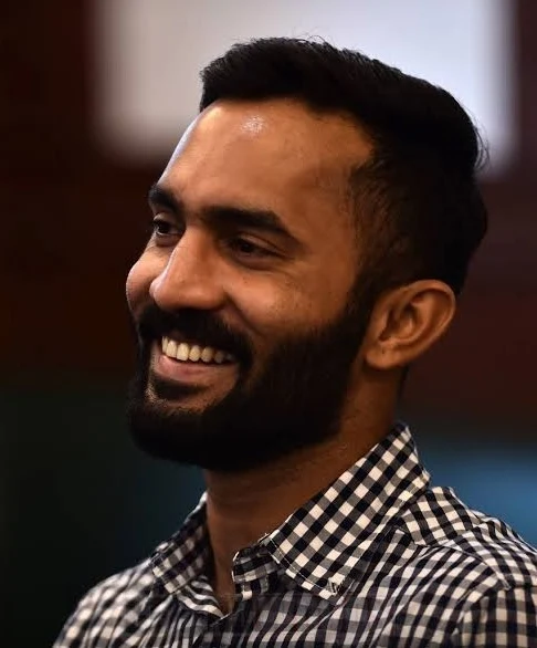 `தினேஷ் கார்த்திக், விஜய் சங்கர் இன் பன்ட், ராயுடு அவுட்!' - உலகக்கோப்பைக்கான இந்திய அணி அறிவிப்பு #CWC19