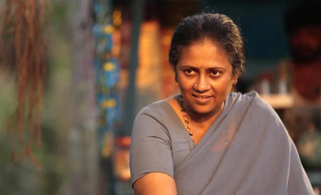 மீண்டும் ‘சொல்வதெல்லாம் உண்மை’யில் லட்சுமி ராமகிருஷ்ணன். என்ன நடந்தது...?