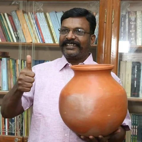 `ராமதாஸின் நிறத்தை மாற்றியதே திருமாதான்!' - மூப்பனார் சீக்ரெட்டை விவரிக்கும் வி.சி.க.