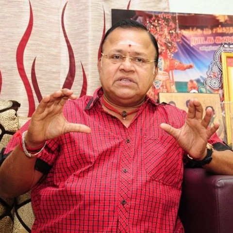 ``விஷாலுக்கும் ஜெ.தீபாவுக்கும் ஒரே நிலைமைதான்!”