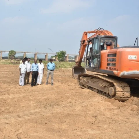காணும் பொங்கல் `ஆற்றுக்குள் விளையாடுவதற்கு'த் தயாரான ஸ்ரீவைகுண்டம் மணல் மேடு