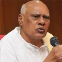 ஆளுநர் ரோசைய்யா மருத்துவமனையில் அனுமதி