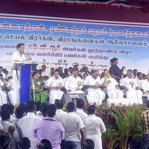 "தமிழக முதல்வரிடம் ஒரே ஒரு கேள்வி"- சேலத்தில் சீறிய செம்மலை