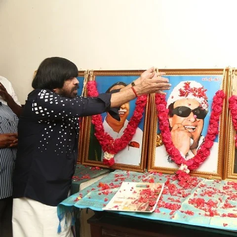"கேள்வியில இருக்கு வம்பு, சிம்புவுக்கு சீவாதீங்க கொம்பு!' - 'லட்சிய தி.மு.க' டி.ஆரின் பன்ச்