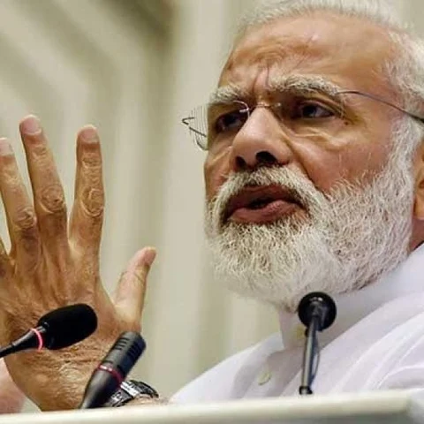 `ரூ.15 லட்சம் வந்திருச்சா?' - வங்கிகளில் நூதன போராட்டம் நடத்திய தேசியவாத காங்கிரஸ்