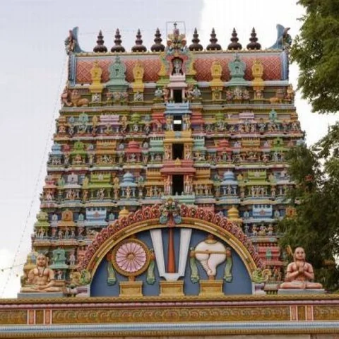 தாமிரபரணி ஆற்றங்கரையில் அருள்பாலிக்கும் நவகிரகப் பரிகாரத் தலங்கள்! #Interactive