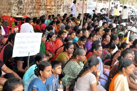 இந்திய வரைபடம் எரிக்க முயன்ற நாம் தமிழர் கட்சியினர் கைது