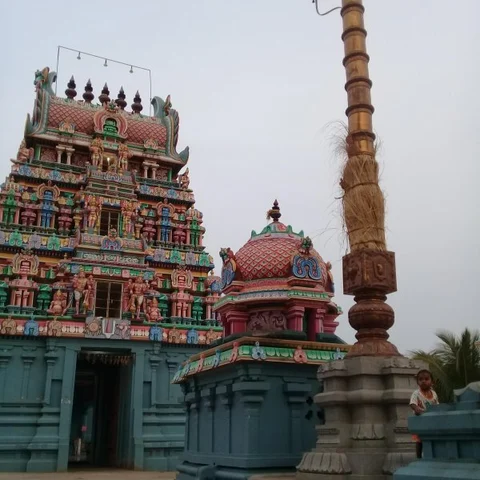 திருவெண்காட்டில் 1008 சங்கு அபிஷேகம்!