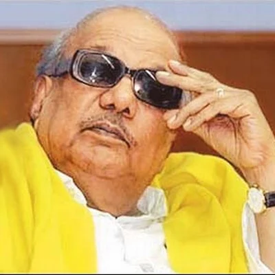மதுவிலக்கை அமல்படுத்துவதில் இருந்து அ.தி.மு.க. அரசு தப்ப முடியாது: கருணாநிதி