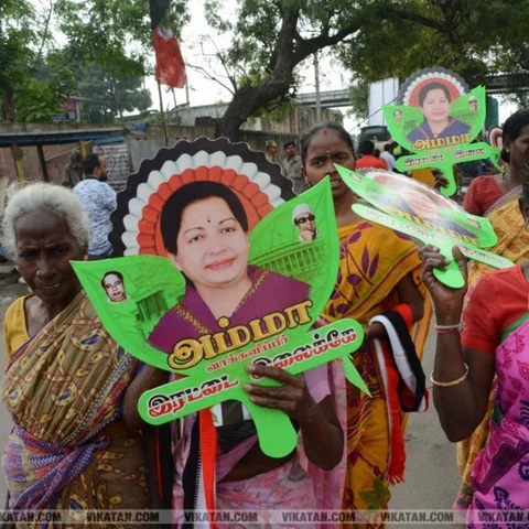 ''மோடி.எம்.கே-வை வீழ்த்தியது உண்மையான ஏ.டி.எம்.கே.!''