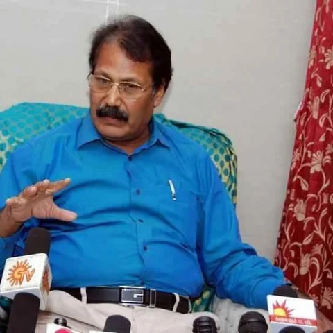 "கம்யூனிஸ்ட்கள்போல நாமும் கரைந்துபோக வேண்டுமா?" - 'புதிய தமிழகம்' ஷியாம்