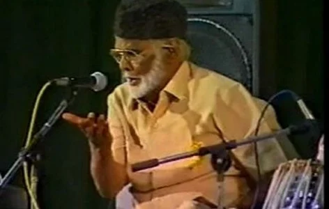 தனி மனித வானொலி நாகூர் ஹனிபா...!