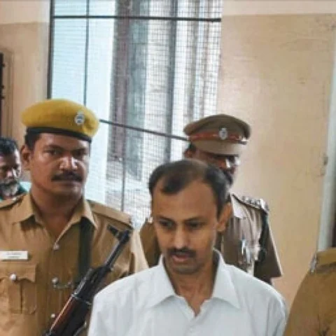 ‘கஜா புயல் நிவாரணம்’ - சிறை ஊதியத்தை வழங்கிய ராஜீவ் கொலை குற்றவாளிகள்