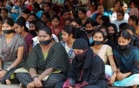 கோவையில் தீவிரமடைகிறது போராட்டம் பள்ளி, கல்லூரி மாணவர்கள் கைது! ( படங்கள் )
