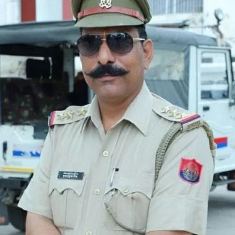 ‘வெளிவரும் அதிர்ச்சித் தகவல்!’ - உ.பி-யில் கொல்லப்பட்ட ஆய்வாளரின் கடைசி நிமிடங்கள்
