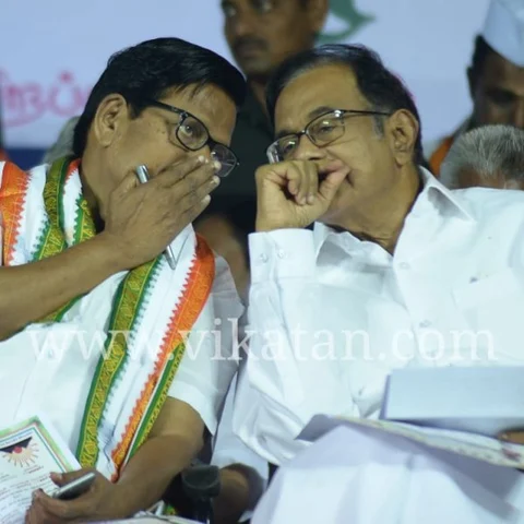``எடப்பாடிக்கு இந்தியாவையும் தெரியாது, தமிழ்நாட்டையும் தெரியாது!" - கே.எஸ்.அழகிரி கிண்டல்