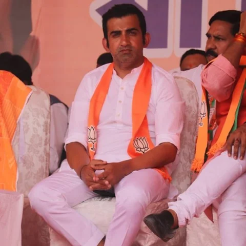 `நிரூபித்தால் போட்டியிலிருந்தே விலகிக் கொள்கிறேன்!' - ஆம் ஆத்மிக்கு எதிராகக் கொந்தளிக்கும் கம்பீர்