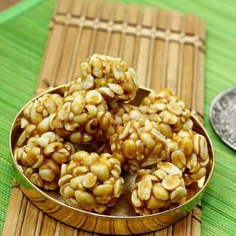 மாவிளக்கு, மிளகு அடை, தினை அப்பம், நெல் பொரி உருண்டை... கார்த்திகை ரெசிப்பிகள்!