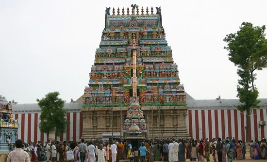 நவக்கிரகங்களை வலம் வருவோமே...!