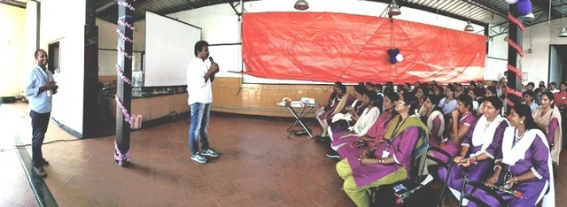 ”என் தாய் இன்றைக்கும் விறகு சுமக்கிறார்” கண்கலங்கிய சமுத்திரகனி!