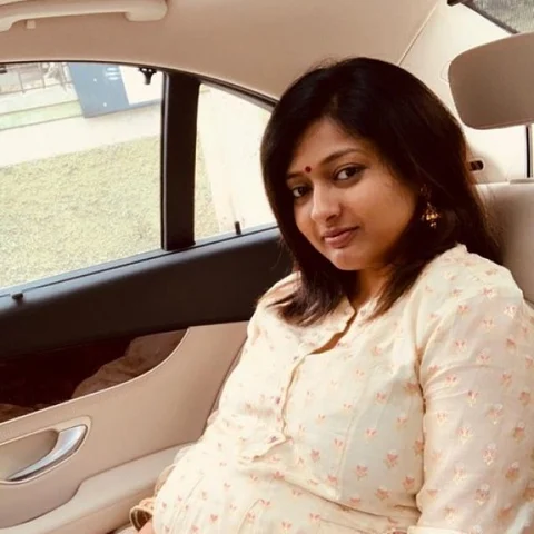 `அன்றைய இரவு நான் குடிக்கவில்லை’ - போலீஸ் குற்றச்சாட்டுக்கு காயத்ரி் ரகுராம் விளக்கம்