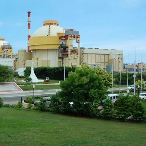 கூடங்குளம் முதல் அணுஉலையில் மின் உற்பத்தி நிறுத்தம்!