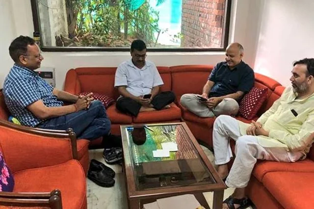 இந்த ஆண்டின் டாப் 10 அரசியல் நிகழ்வுகள்!