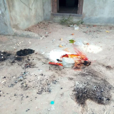 குழந்தைபாக்கியம் வேண்டி நள்ளிரவில் யாக பூஜை! - தம்பதிக்கு நேர்ந்த கொடூரம்