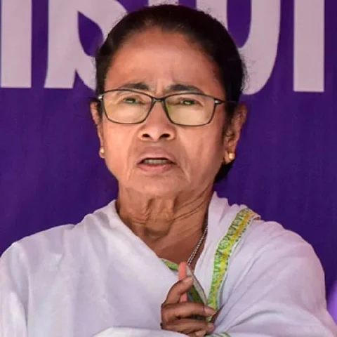 `அவரை உடனடியாகக் கைதுசெய்யுங்கள்!’ - மேற்கு வங்கத்தில் மம்தாவுக்கு வலுக்கும் எதிர்ப்பு
