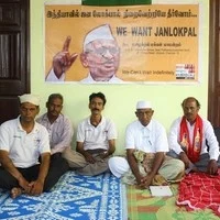 ஜன் லோக்பாலை நிறைவேற்ற கோரி சசிபெருமாள் 2வது நாளாக உண்ணாவிரதம்!