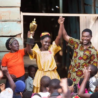 தடைகளைத் தகர்த்து எறிந்த சதுரங்கராணி. #QueenOfKatwe படம் எப்படி?