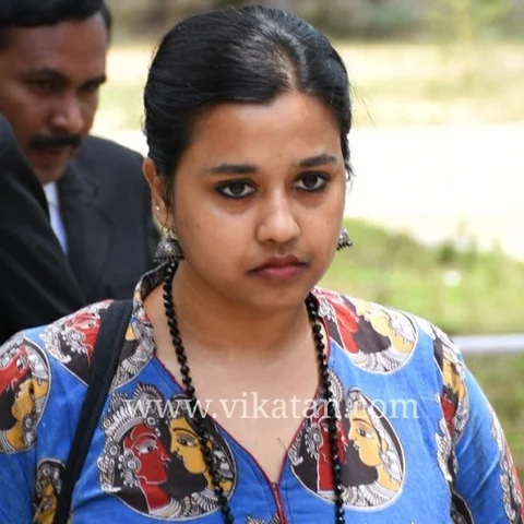 `மாணவி ஷோபியா கல்விக்குத் தடையாக இருக்கக் கூடாது’ மனித உரிமை ஆணையம் அறிவுறுத்தல்!