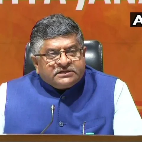 'ஒப்பிட்டுப் பார்த்து பதில் சொல்லுங்கள்!' -ஆசாத்துக்கு சவால்விட்ட ரவிசங்கர் பிரசாத்
