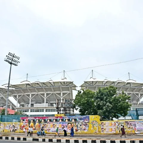 தி.மு.க கமாண்டர்கள்; ஜெ, கருணாநிதி சமாதி; உட்கட்சி குஸ்தி! - மத்திய சென்னை தொகுதி நிலவரம்