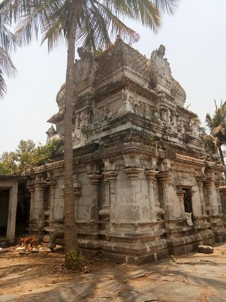 சாம்பல் பூசிய ஜடாமுனி லகுலீசர்; வளமையின் சின்னமாகப் பிள்ளையார்... 8-ம் நூற்றாண்டுச் சிற்பங்கள்