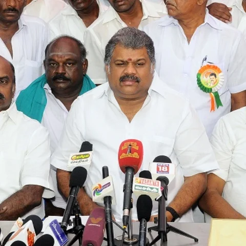 “சொன்னீங்களே... செஞ்சீங்களா...?” மோடியை விளாசும் ஜி.கே.வாசன்